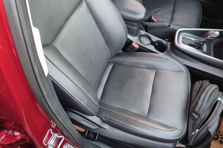 Used Ford Escort 2015 1.5L Automatic Fashion Model
