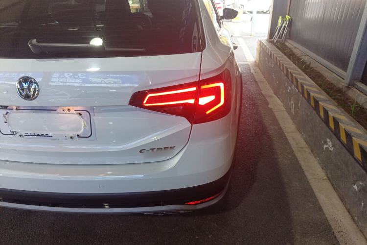 Used Volkswagen C-TREK 2018 230TSI DSG Comfort Model