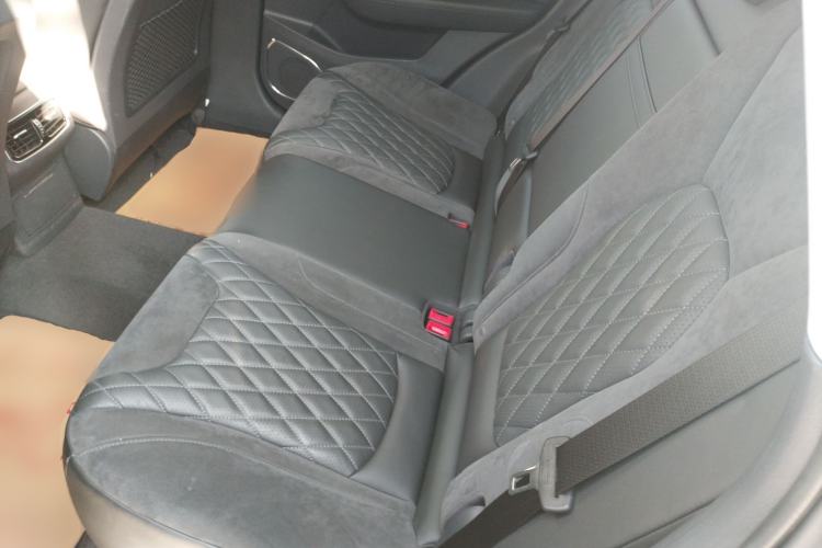 Used Hongqi HS5 2019 2.0T Smart Connect Flagship Edition
