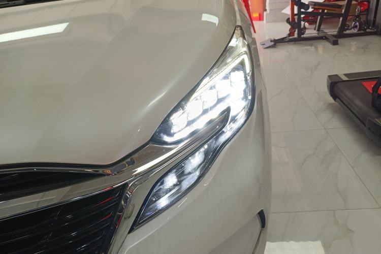 Used Buick GL8 2021 ES Land Cruiser 653T Flagship Model