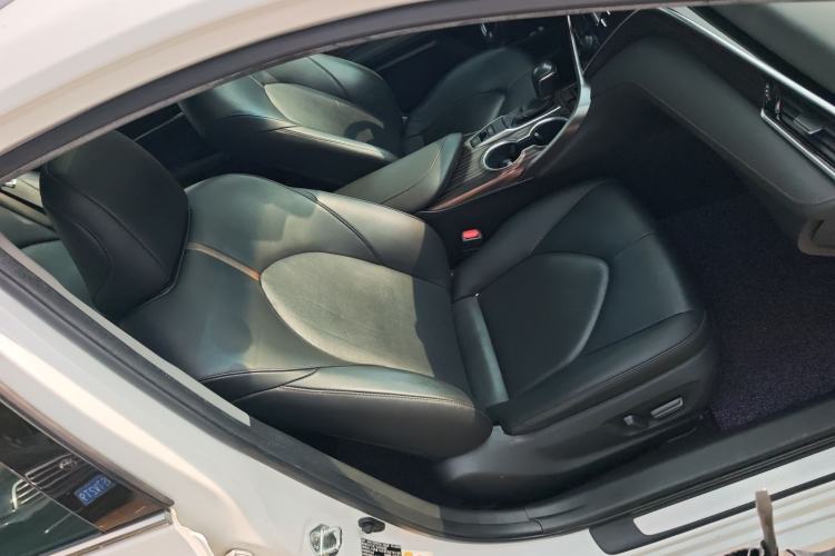 Used Toyota Camry 2018 2.0G Luxury Edition