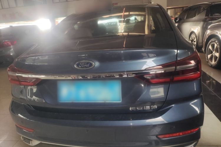 Used Ford Escort 2021 1.5L Automatic Diamond Edition
