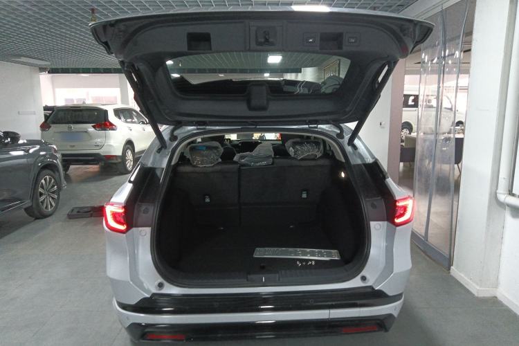 Used Honda P7 2025 Rear-Drive Long-Range Pro