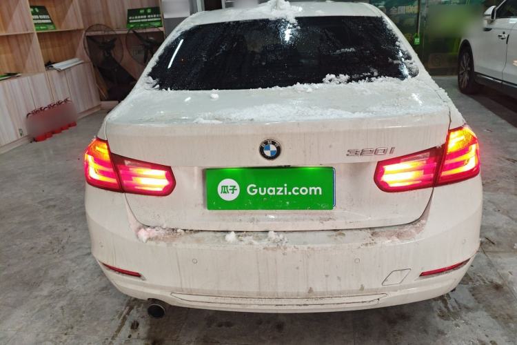 Used BMW 3 Series 2015 320i Fashion Model