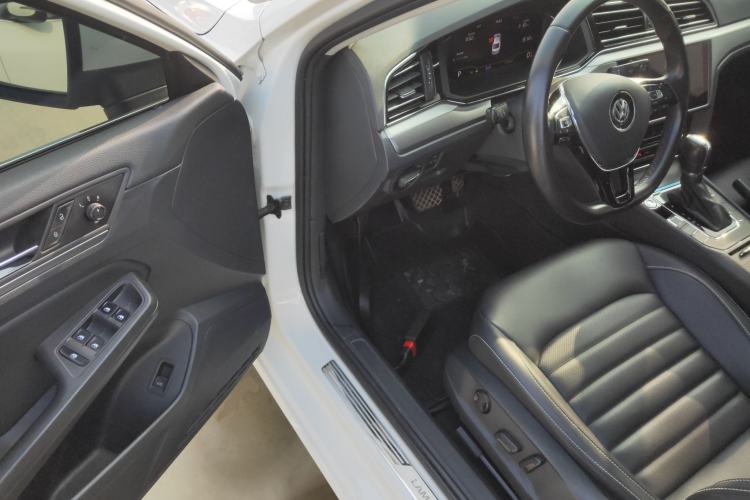 Used Volkswagen Lamando 2021 Revised Version 280TSI DSG Comfort Edition
