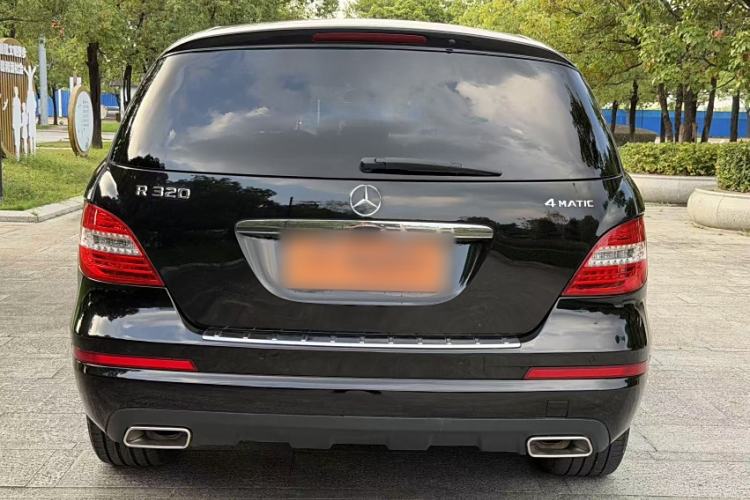 Used Mercedes-Benz R-Class 2017 R 320 4MATIC Business Edition Prestige Model