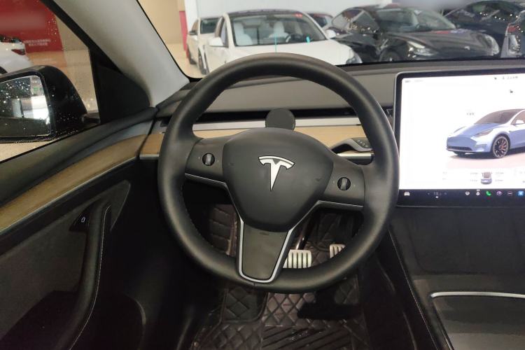 Used Tesla Model Y 2022 Performance High-Performance All-Wheel-Drive Version
