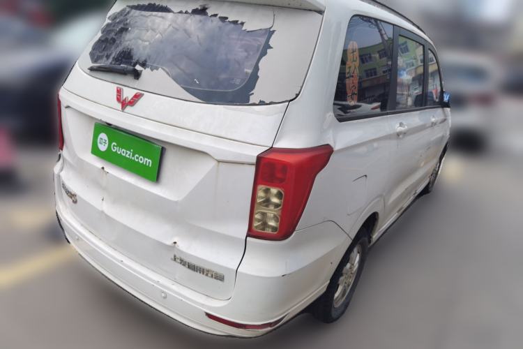 Used Wuling Hongguang 2019 1.5L S Comfort Edition China VI LAR
