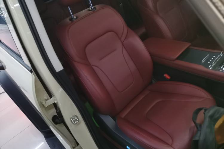 Used Tank 300 2025 2.0T Conqueror