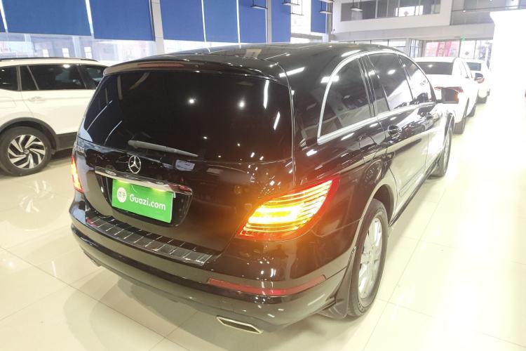 Used Mercedes-Benz R-Class 2017 R 320 4MATIC Business Edition Prestige Model