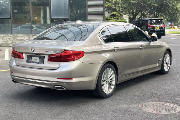 Used BMW 5 Series New Energy 2020 Mileage Upgrade Version 530Le Luxury Package
