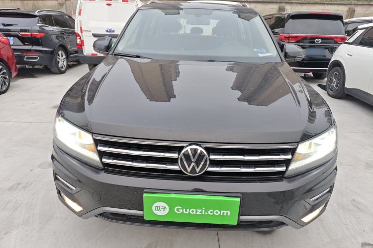 Used Volkswagen Tiguan L 2021 330TSI Automatic Two-Wheel Drive Smart Edition
