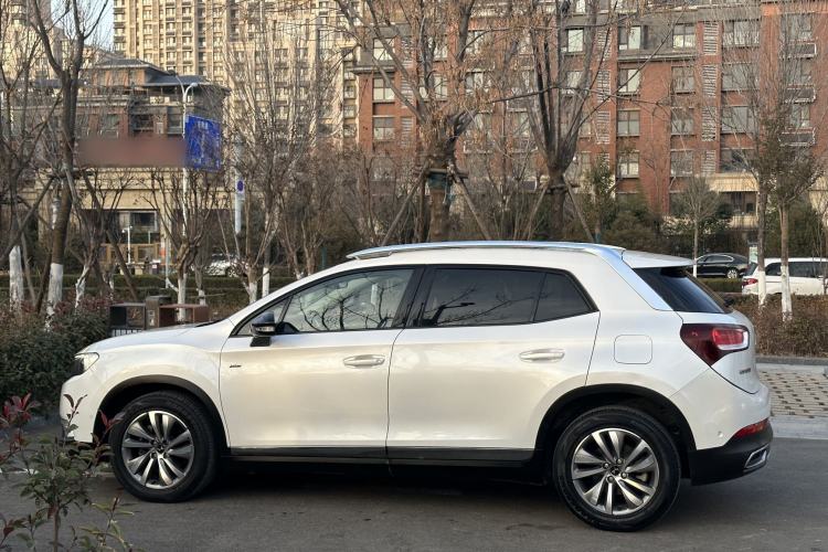 Used  6 2016 1.6T Luxury Edition THP160
