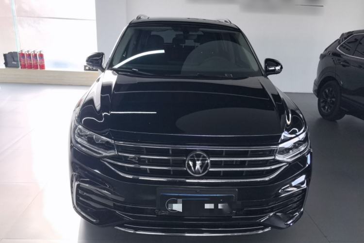 Used Volkswagen Tiguan L 2024 330TSI Automatic Two-Wheel Drive R-Line Enhanced Edition
