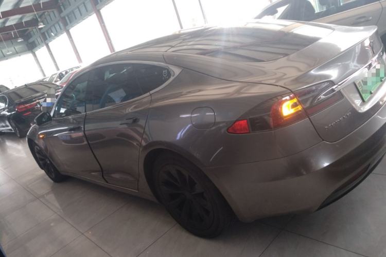 Used Tesla Model S 2017 S 75D Standard Range Edition
