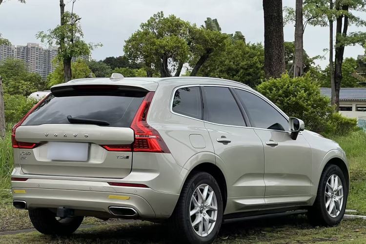 Used Volvo XC60 2019 T5 4x4 Smart Edition China V Standard