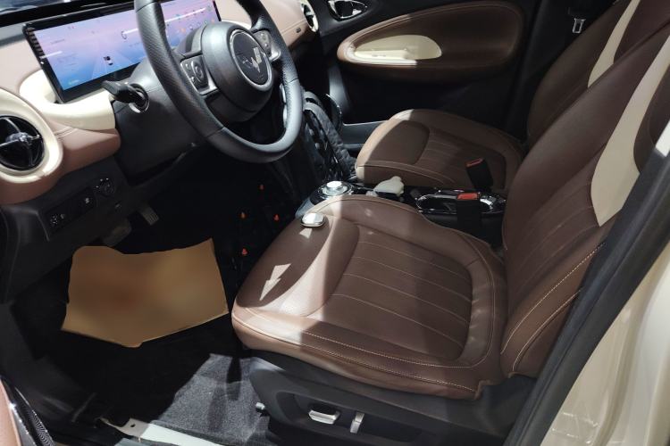 Used Wuling Bingo 2023 410 km Lingxi Deluxe Edition
