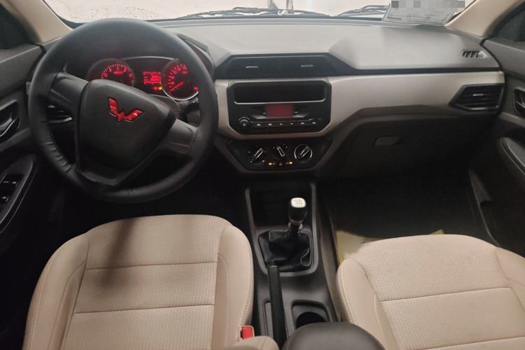 Used Wuling Hongguang 2021 1.5L Revised S Standard Version with Electric Power Steering LAR
