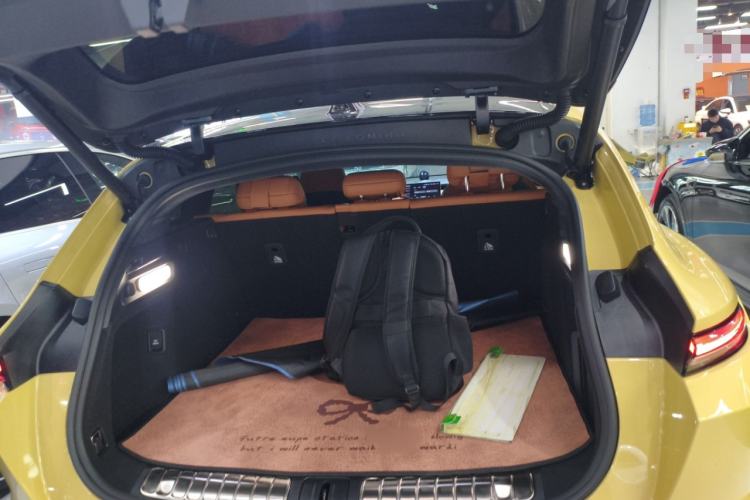 Used Nio ET5T 2025 75 kWh Touring