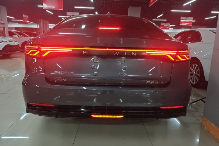 Used Chery Fengyun A8L 2025 1.5 TGDI 145 km Luxury Version