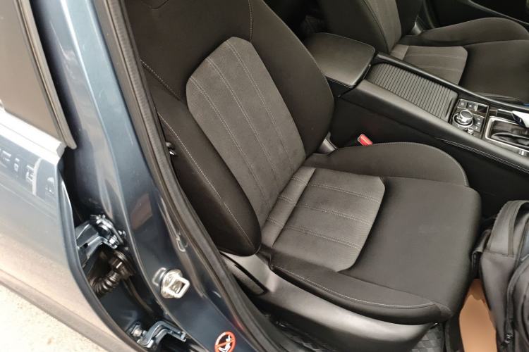 Used Mazda CX-4 2018 2.0L Automatic Two-Wheel Drive Blue Sky Dynamic Version China V Standard