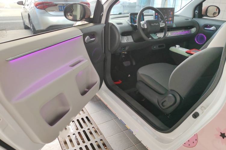 Used  Lumin 2025 301km Honey Dew Edition