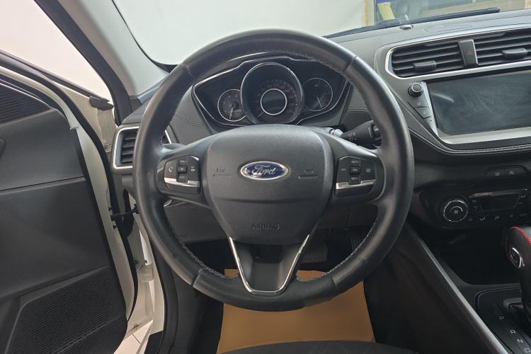 Used Ford Escort 2019 Revised Version 1.5L Automatic Enjoyment Type China VI Standard