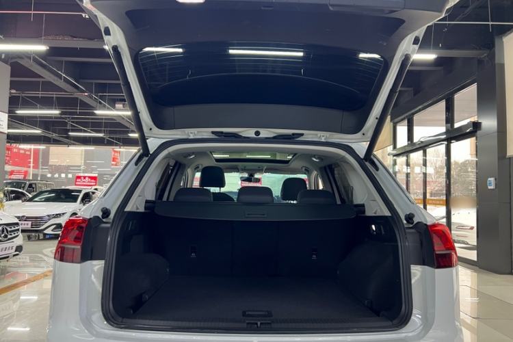 Used Volkswagen Tayron 2021 330TSI Two-Wheel Drive 30th Anniversary Edition
