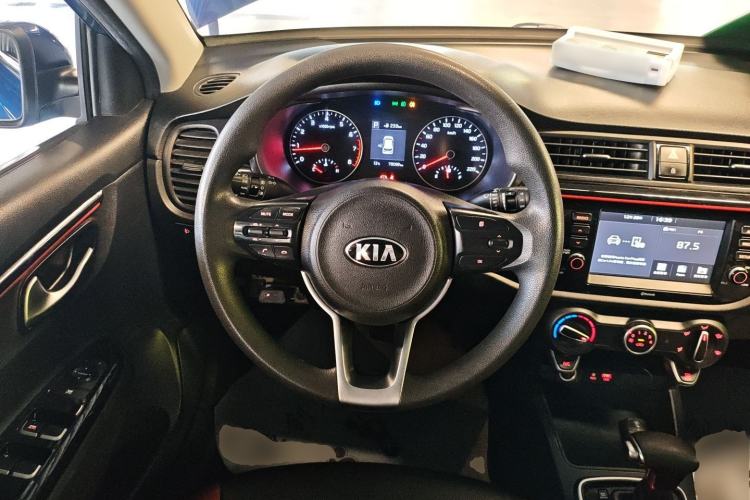 Used Kia KX Cross 2017 1.4L AT GLS