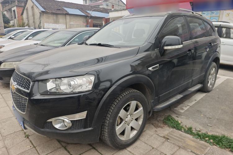 Used Chevrolet Captiva 2014 2.4L Two-Wheel Drive Urban Version 7 Seats