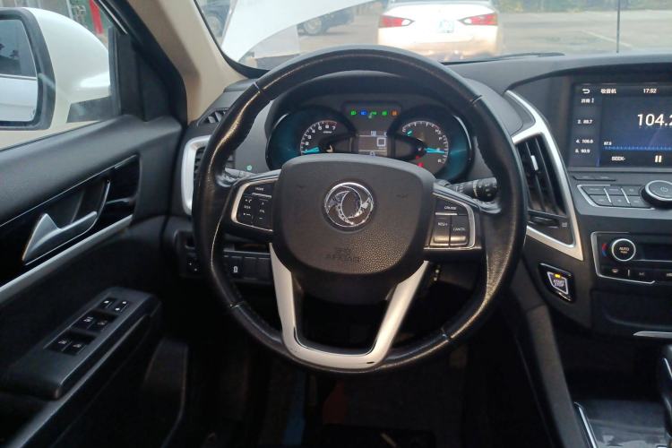 Used Dongfeng Aeolus AX7 2015 2.0L Automatic Zhiyi Trim
