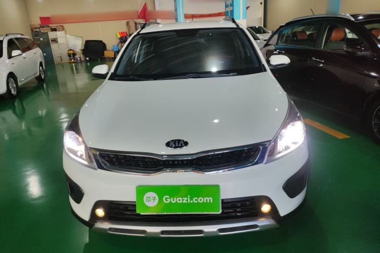 Used Kia KX Cross 2017 1.4L MT GLS