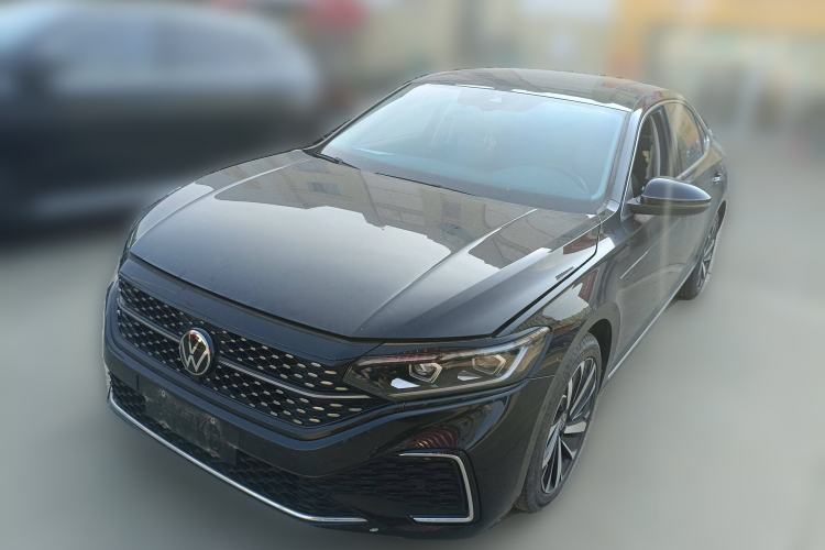 Used Volkswagen Passat 2022 330TSI Starry Luxury Edition
