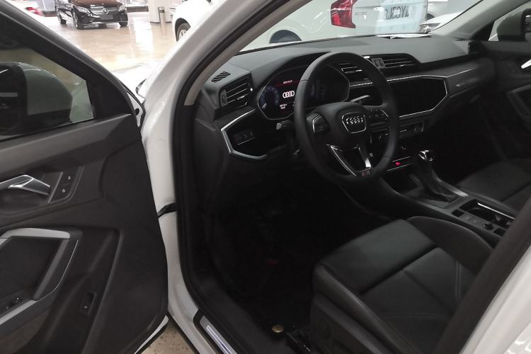 Used Audi Q3 Sportback 2020 35 TFSI Ambition Edition
