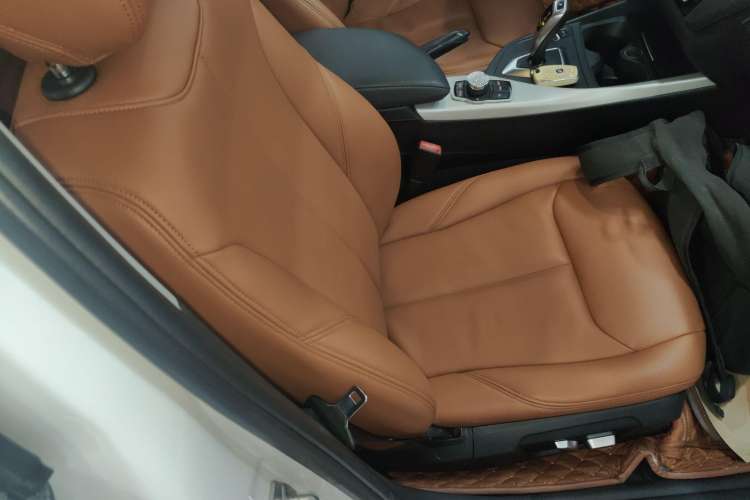 Used BMW 1 Series 2016 120i Leading Model
