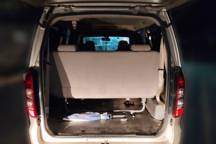 Used Wuling Hongguang V 2019 1.5L Enjoyment Version China VI LAR
