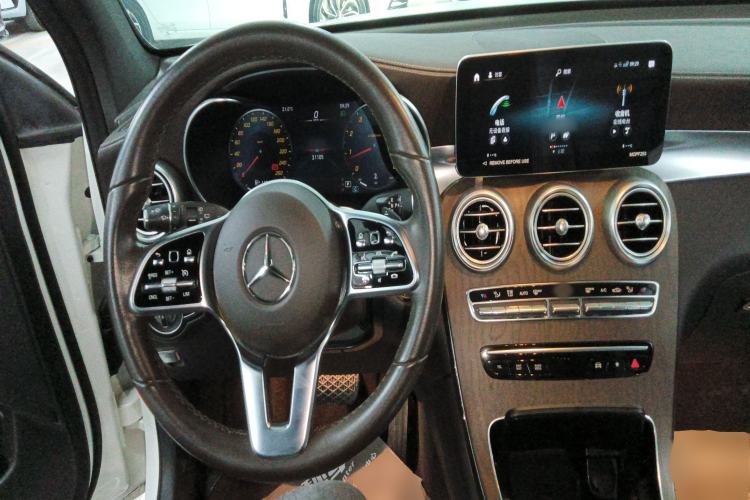 Used Mercedes-Benz GLC 2022 Refreshed GLC 300 L 4MATIC Dynamic Edition Prestige Version
