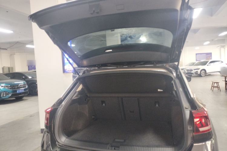 Used Volkswagen T-ROC 2022 280TSI DSG Two-Wheel Drive Comfort PLUS
