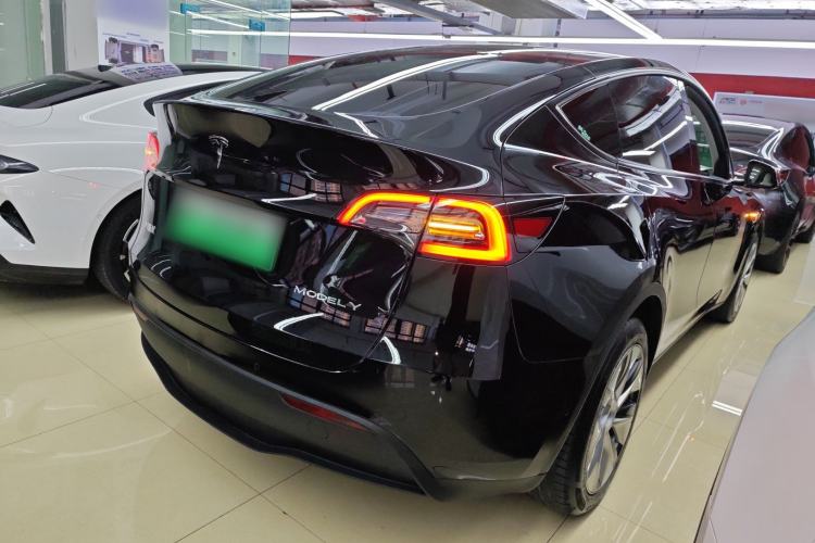 Used Tesla Model Y 2021 Standard Range Rear-Wheel Drive Version