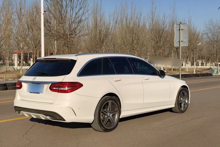 Used Mercedes-Benz C-Class 2015 C 200 station wagon
