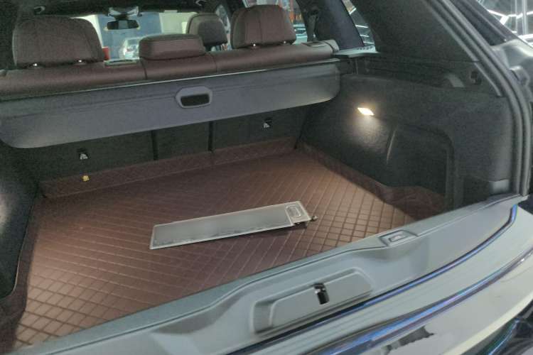 Used BMW X5 2022 Restyled xDrive 40Li M Sport Package
