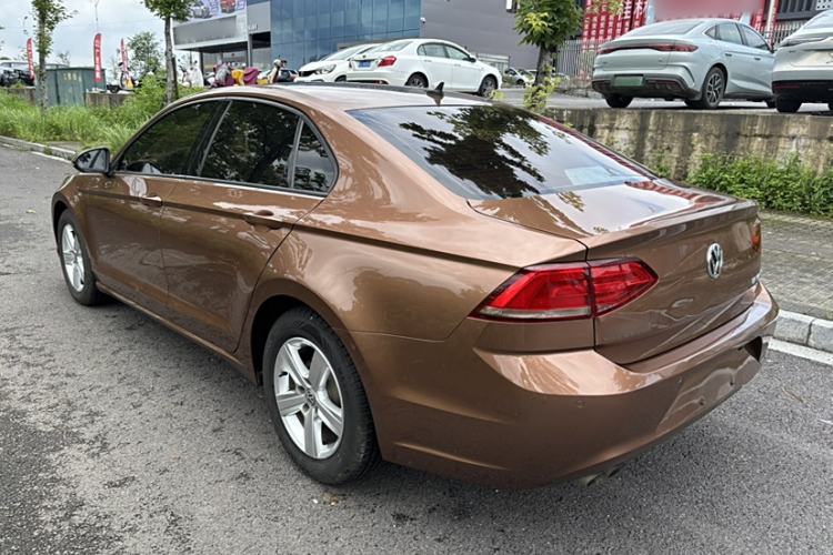 Used Volkswagen Lamando 2017 230TSI DSG Fashion Edition
