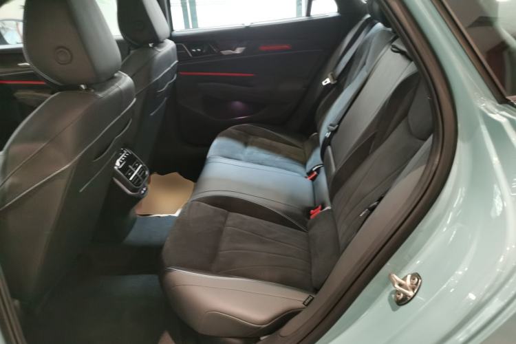 Used Volkswagen Passat 2025 Pro 380TSI Starry Dragon Luxury Edition
