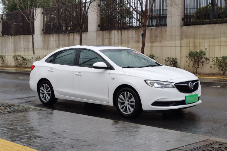 Used Buick GT 2018 18T Automatic Elite Model