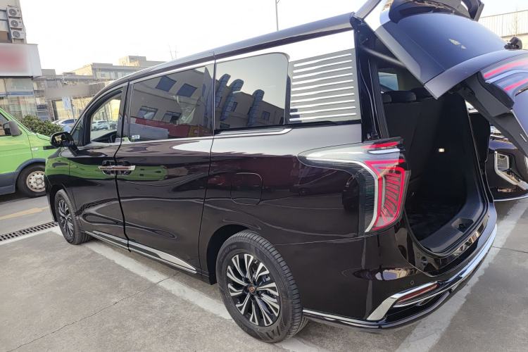 Used Hongqi HQ9 PHEV 2024 2.0T Four-Wheel Drive Business Edition