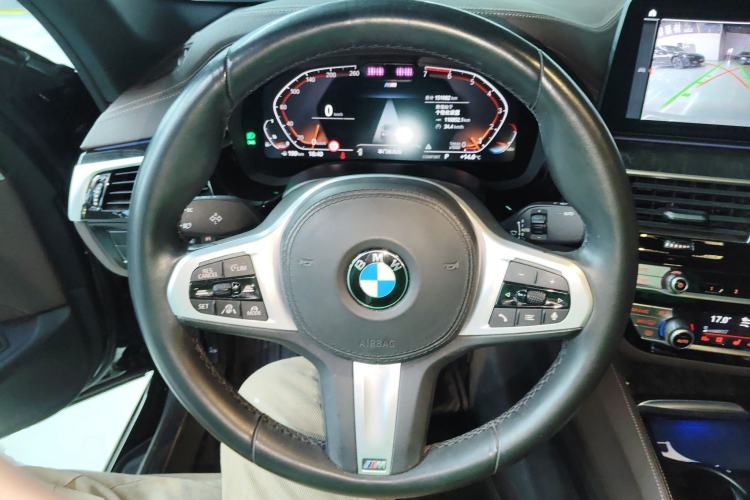 Used BMW 5 Series 2021 525Li M Sport Package