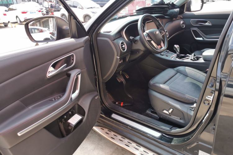 Used JAC Refine S7 2017 2.0T Automatic Luxury Model