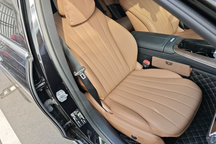 Used Mercedes-Benz E-Class 2024 E 300 L Luxury Model
