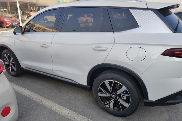 Used BYD Song Pro New Energy 2024 HONOR Edition DM-i 71KM Navigation Model