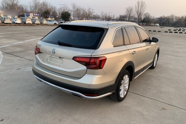 Used Volkswagen C-TREK 2018 1.5L Automatic Fashion Model
